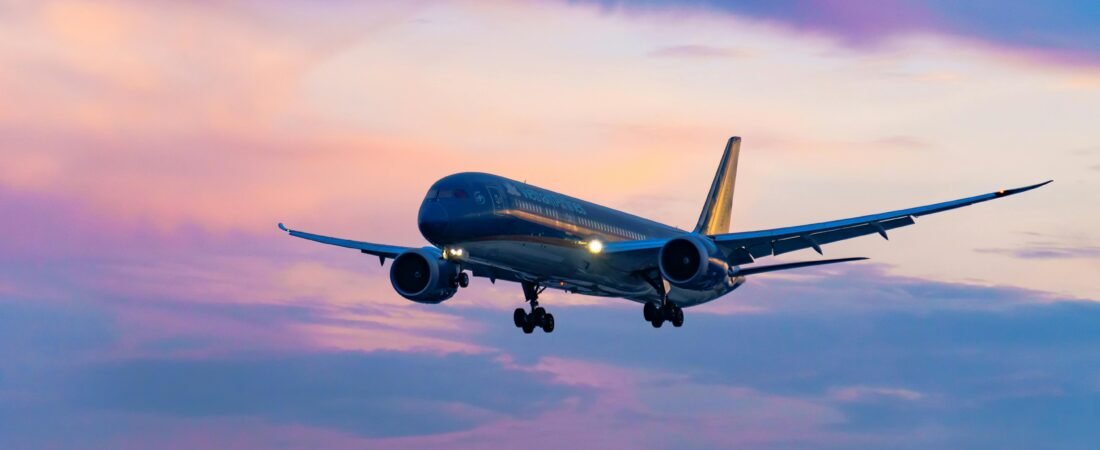 How to Stay Healthy During Long Flights: 15 Doctor-Approved Tips